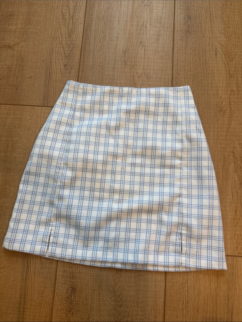 Brandy Melville White and Light Blue Plaid Mini Skirt